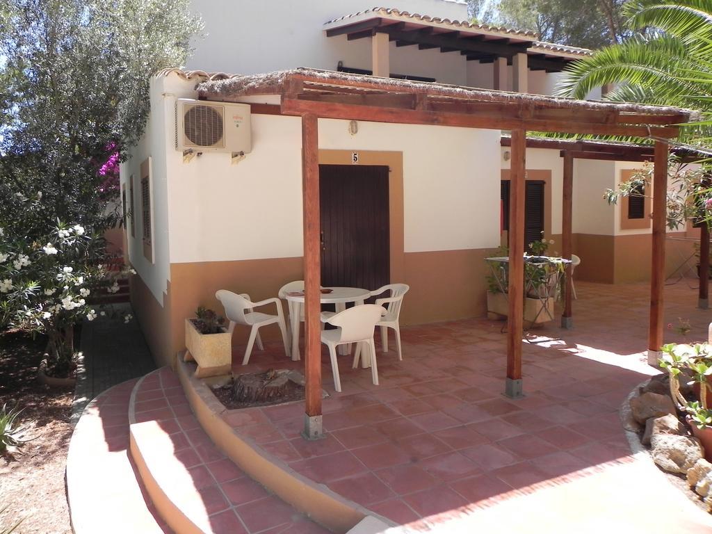 Viviendas Turisticas Vacacionales Allida Playa Migjorn Exterior foto